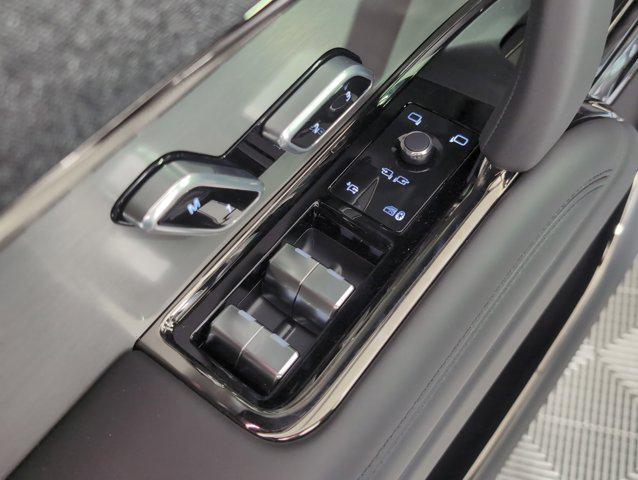 new 2025 Land Rover Range Rover Sport car, priced at $95,185