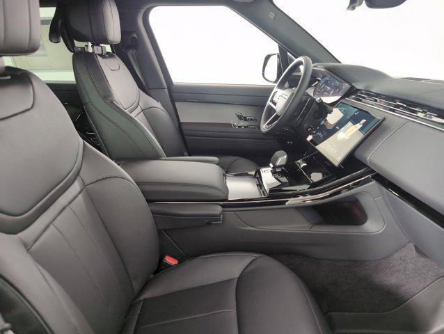 new 2025 Land Rover Range Rover Sport car, priced at $95,185