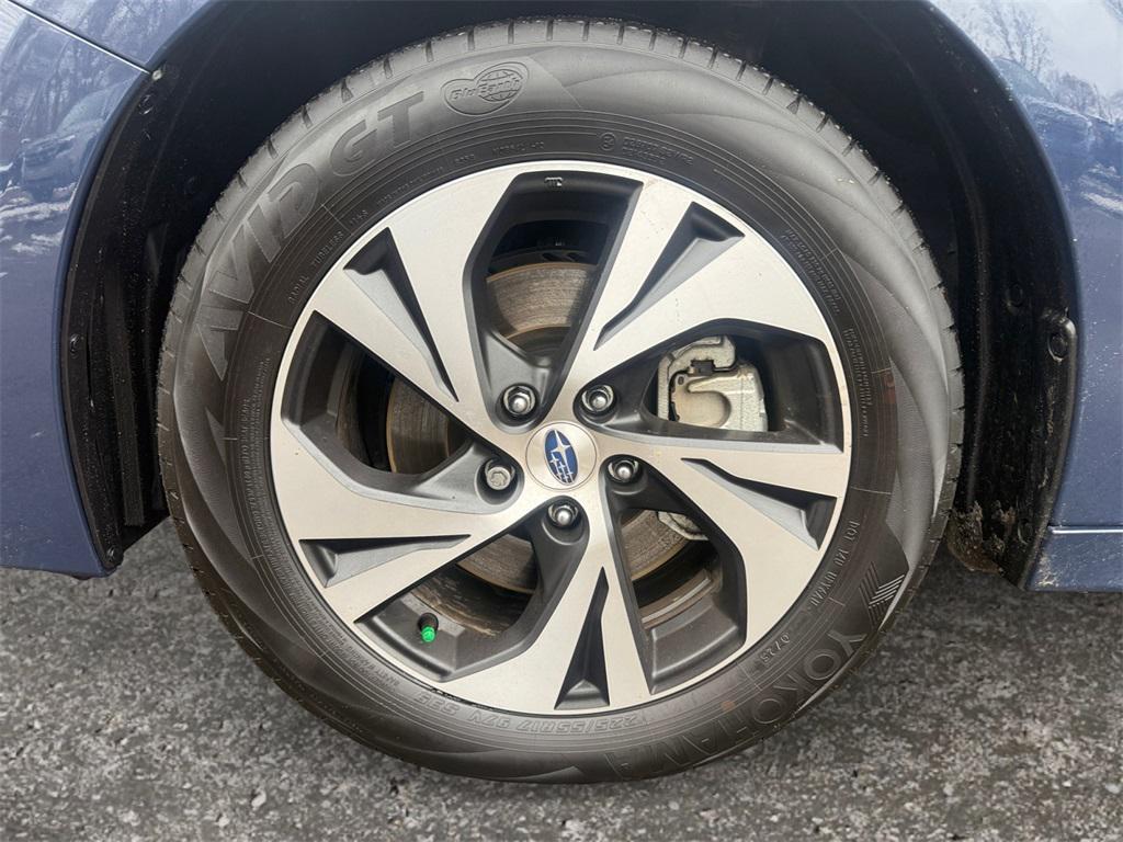 used 2025 Subaru Legacy car, priced at $26,595