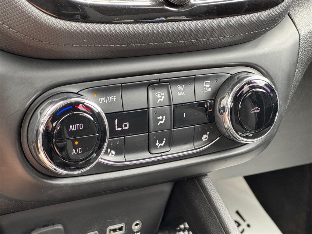 used 2021 Chevrolet TrailBlazer car, priced at $14,995