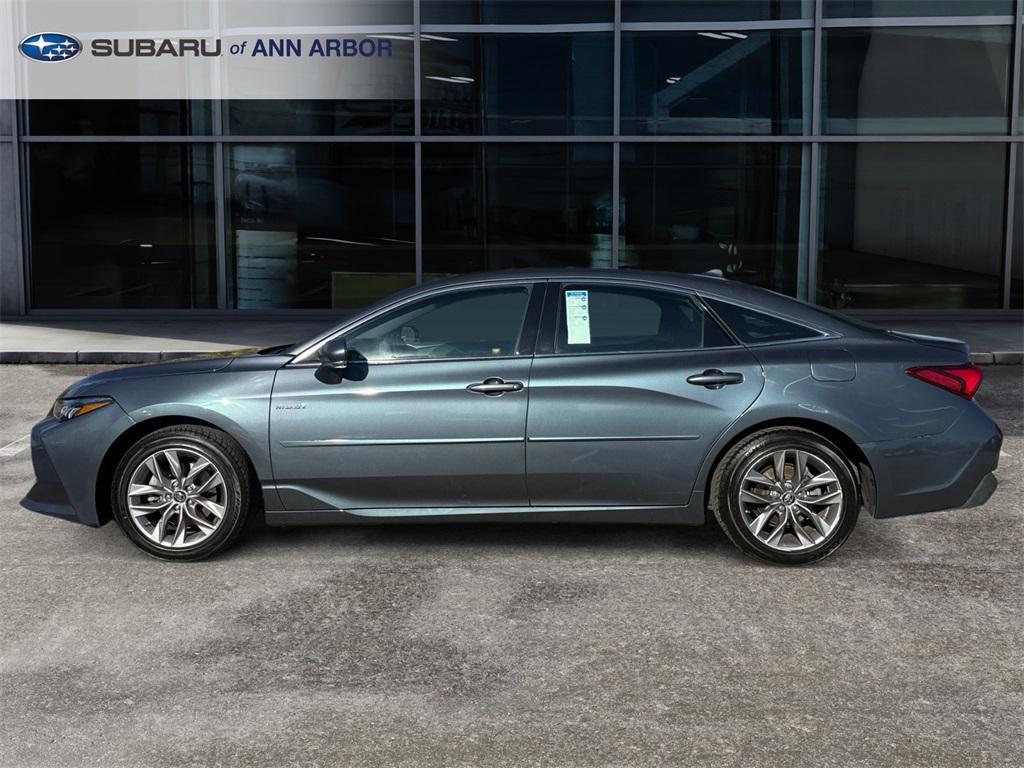 used 2019 Toyota Avalon Hybrid car, priced at $23,995