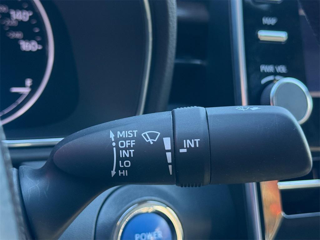 used 2019 Toyota Avalon Hybrid car, priced at $23,995