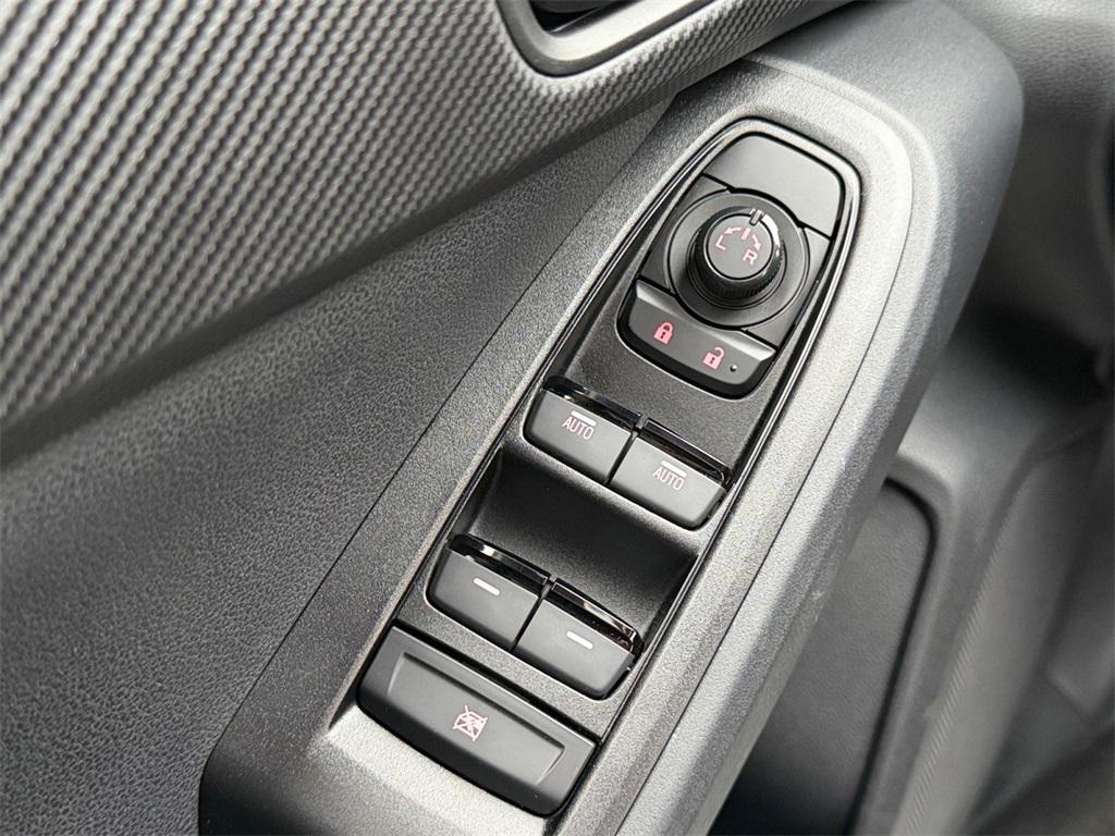 used 2025 Subaru Crosstrek car, priced at $29,295