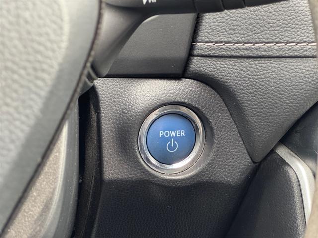 used 2022 Toyota RAV4 Hybrid car, priced at $25,595