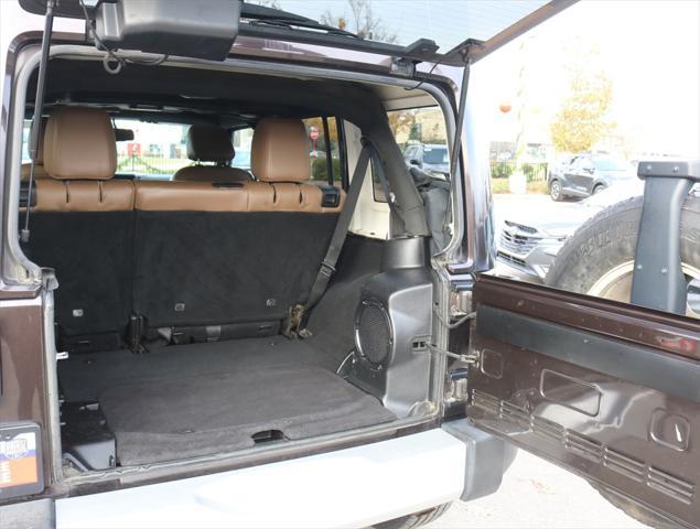 used 2013 Jeep Wrangler Unlimited car, priced at $16,604