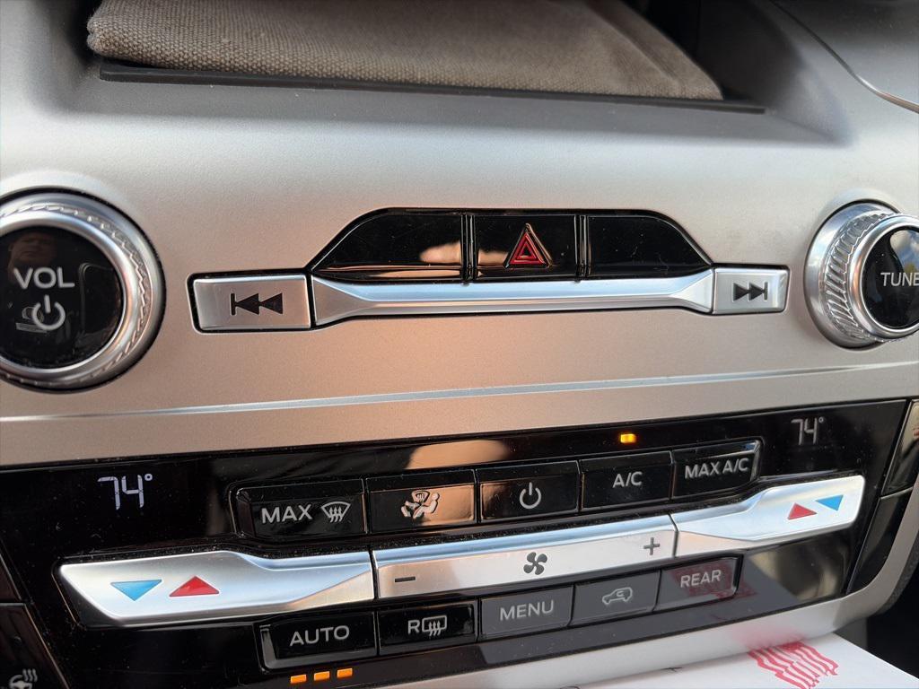 used 2021 Ford Explorer car, priced at $19,995
