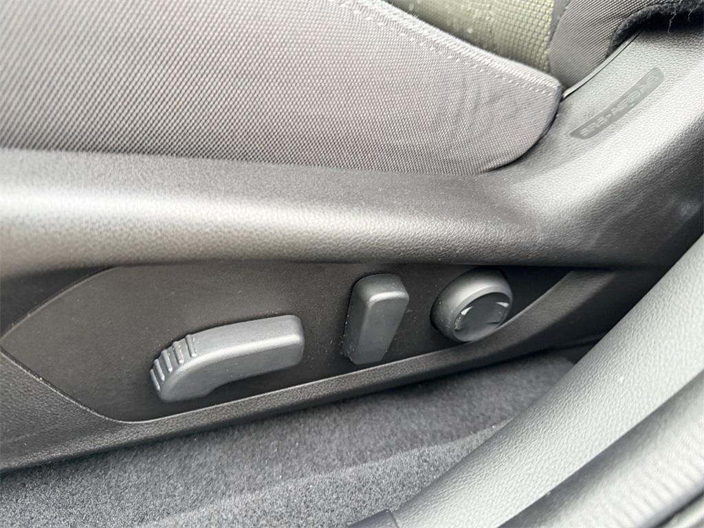 used 2024 Subaru Crosstrek car, priced at $25,995