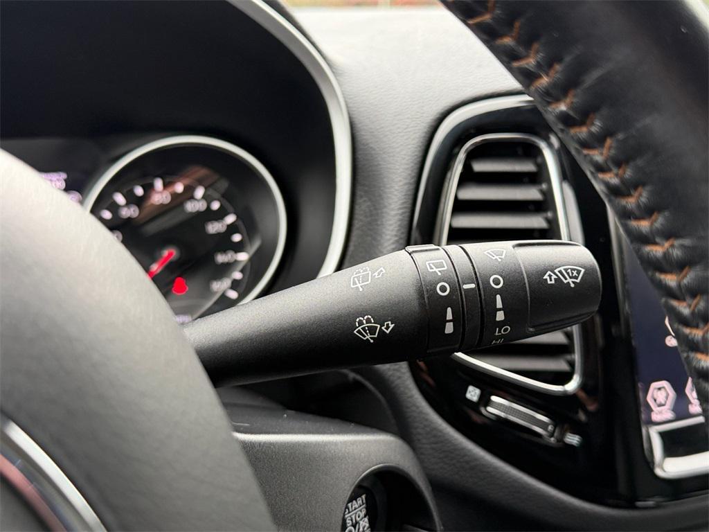 used 2021 Jeep Compass car, priced at $15,995