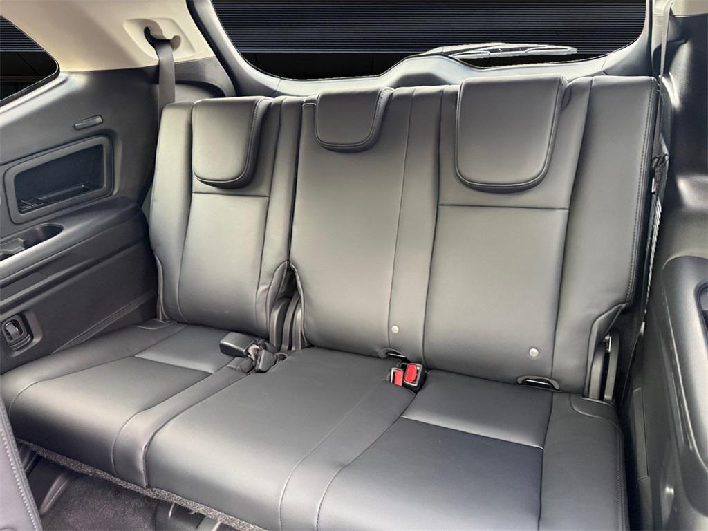 used 2025 Subaru Ascent car, priced at $45,295