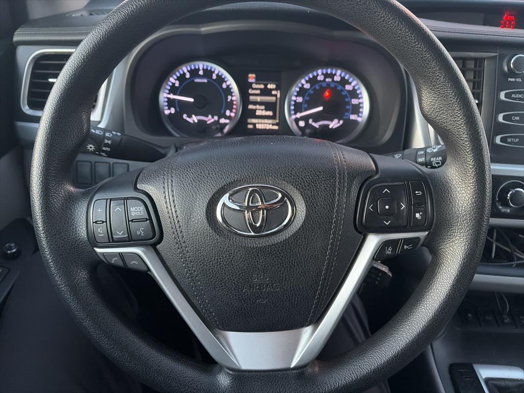 used 2017 Toyota Highlander car, priced at $18,995