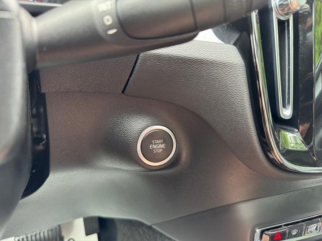 used 2022 Volvo XC40 car, priced at $30,295
