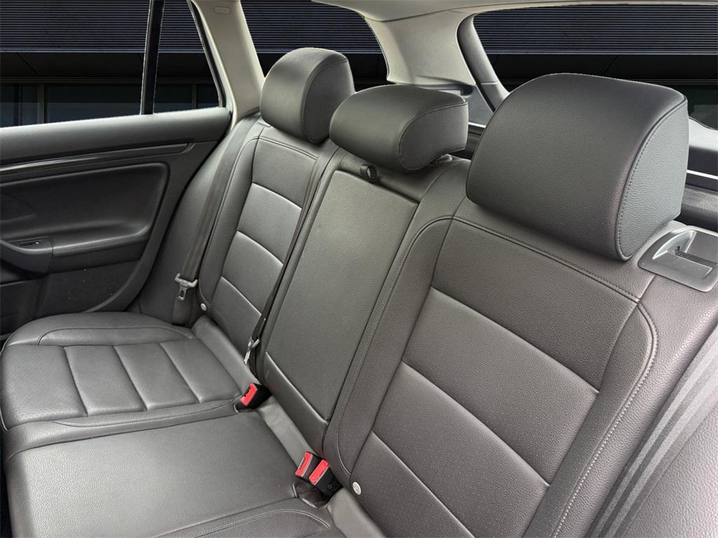 used 2013 Volkswagen Jetta SportWagen car, priced at $8,495