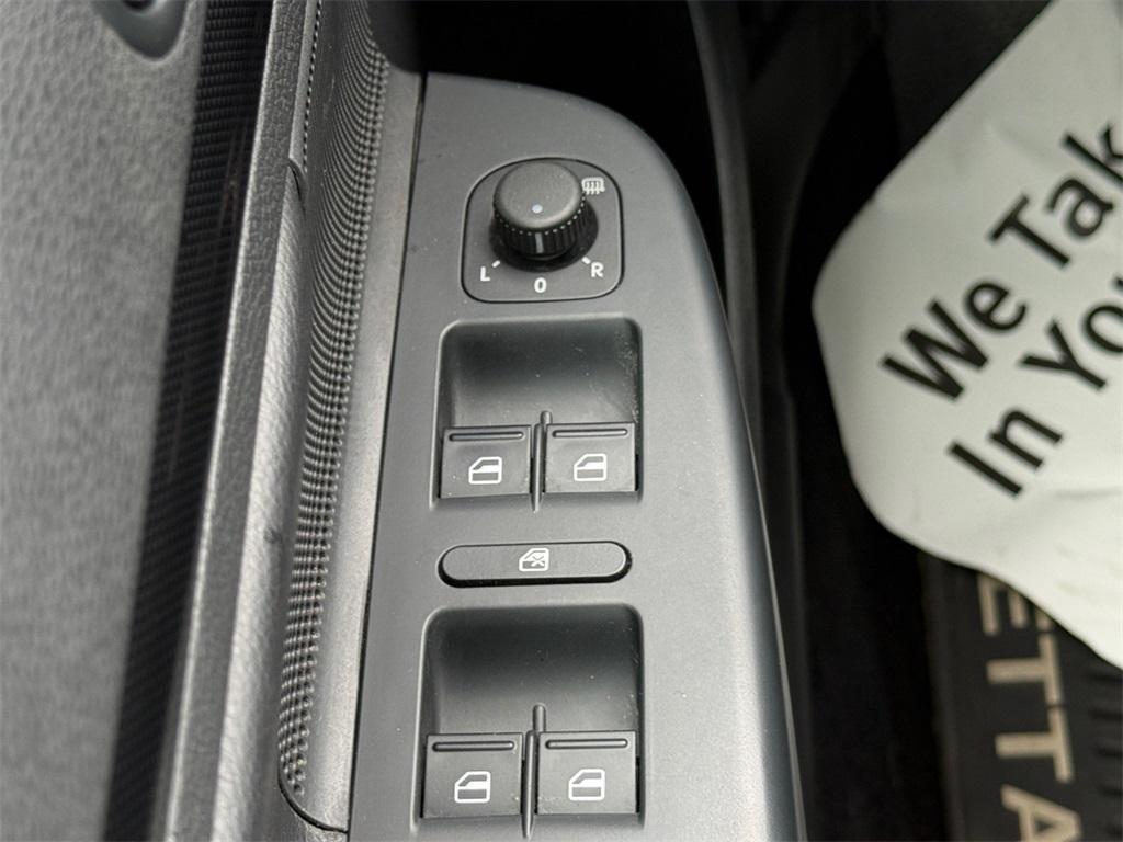 used 2013 Volkswagen Jetta SportWagen car, priced at $8,495