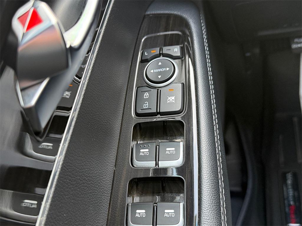 used 2020 Kia Sorento car, priced at $16,595