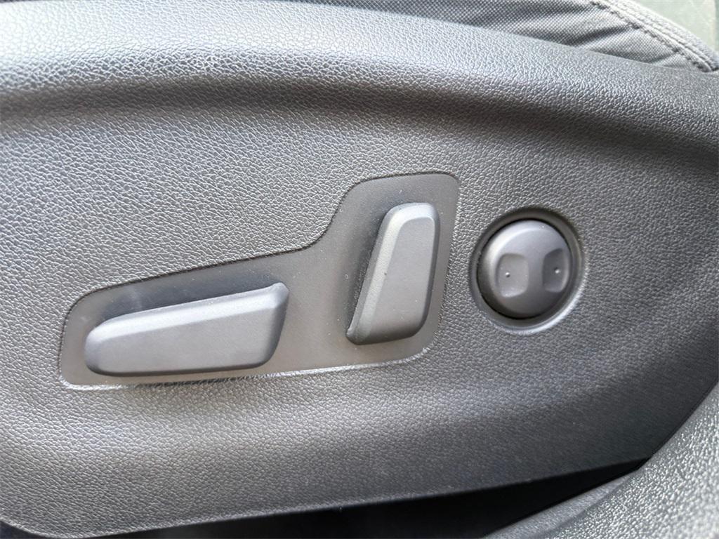 used 2020 Kia Sorento car, priced at $16,595