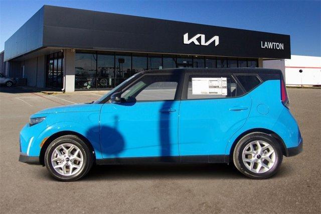 new 2025 Kia Soul car, priced at $24,924