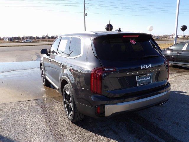 new 2025 Kia Telluride car, priced at $40,710