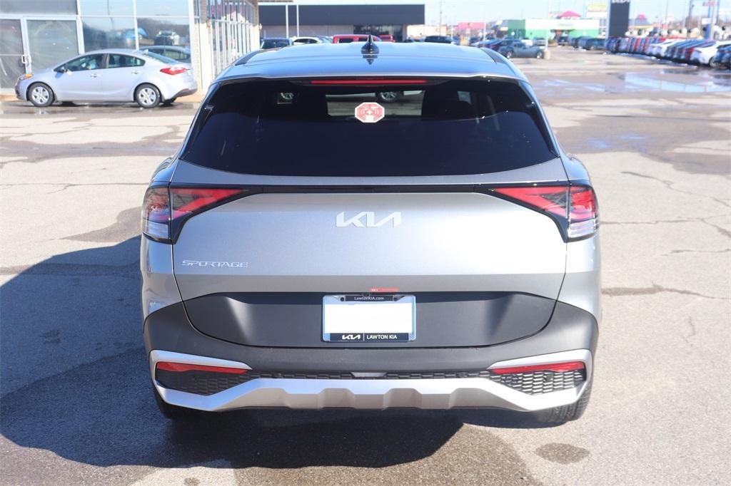 new 2025 Kia Sportage car, priced at $27,898