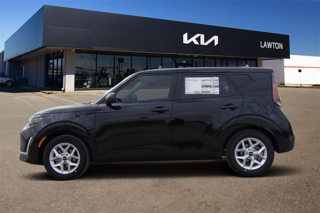 new 2025 Kia Soul car, priced at $22,185