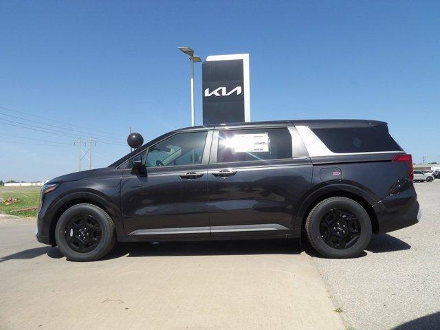 new 2025 Kia Carnival car, priced at $38,500