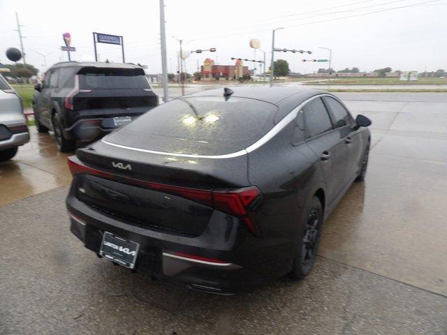 new 2026 Kia K5 car, priced at $27,747
