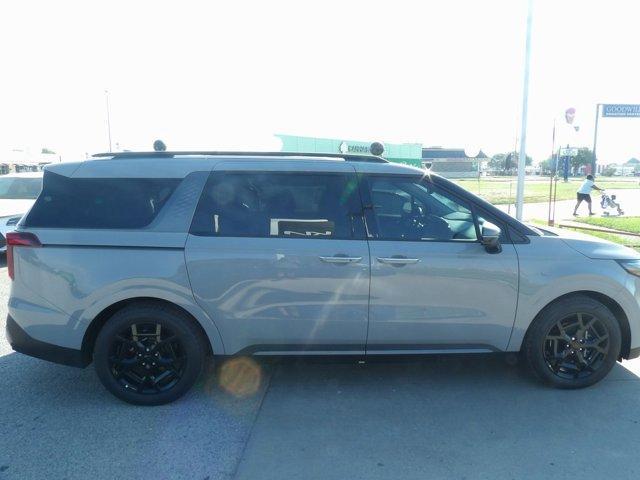 new 2026 Kia Carnival car, priced at $52,395