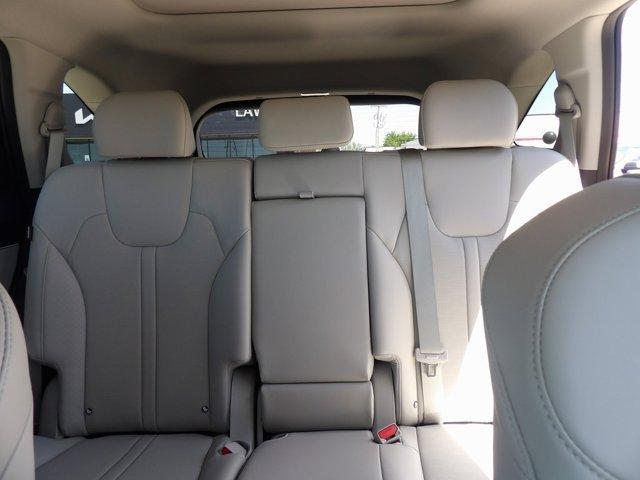 new 2025 Kia Sorento car, priced at $36,825