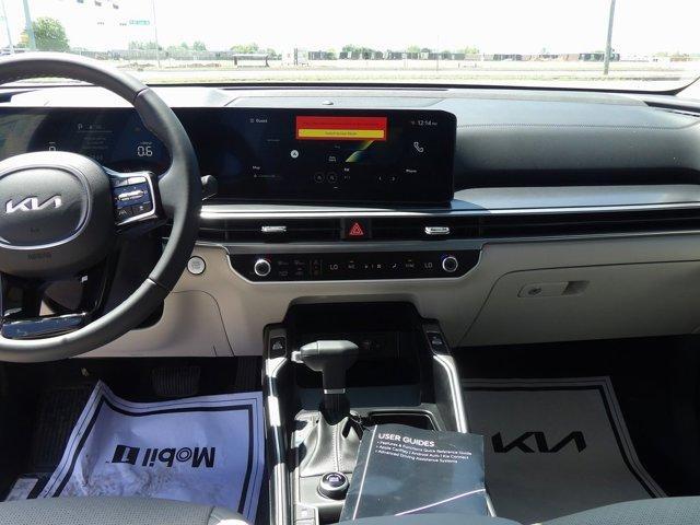 new 2025 Kia Sorento car, priced at $36,825