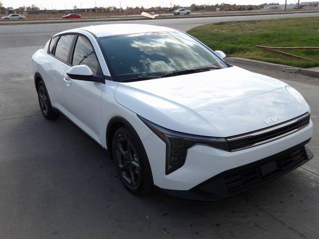 new 2025 Kia K4 car, priced at $23,826