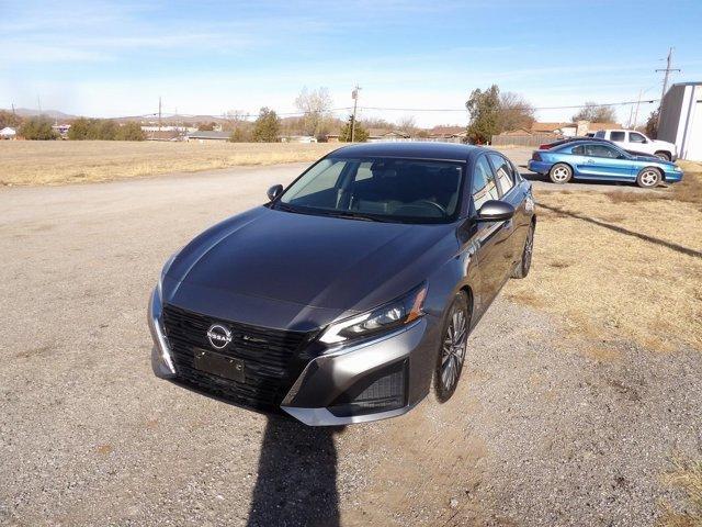 used 2023 Nissan Altima car, priced at $19,000