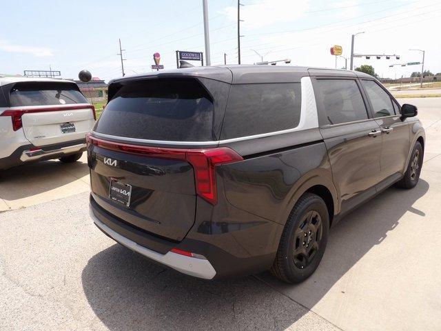 new 2025 Kia Carnival car, priced at $38,500