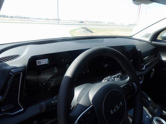 new 2025 Kia Sportage Hybrid car, priced at $29,042