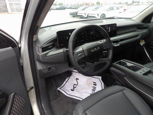 new 2026 Kia EV9 car, priced at $49,569