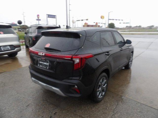 new 2026 Kia Seltos car, priced at $24,401