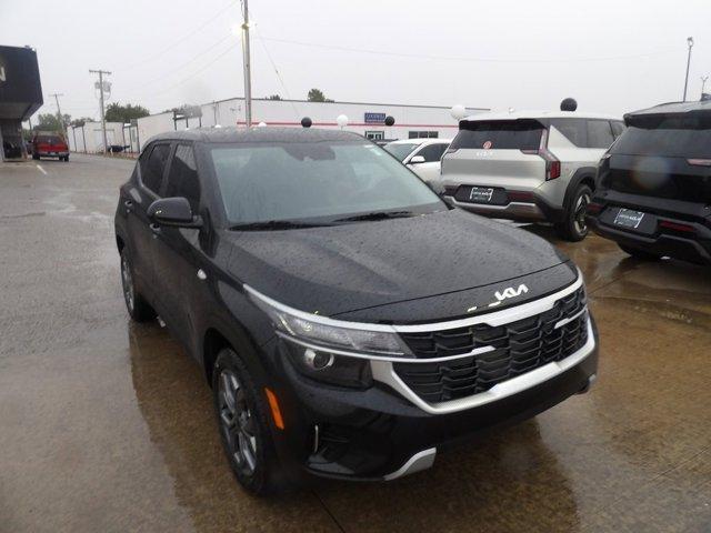new 2026 Kia Seltos car, priced at $24,401