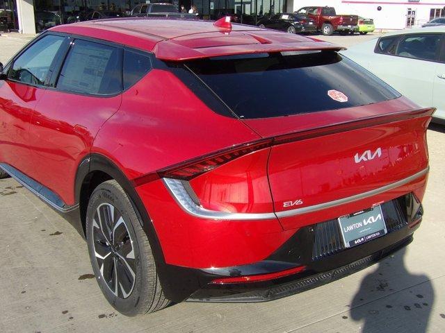 new 2024 Kia EV6 car, priced at $47,158