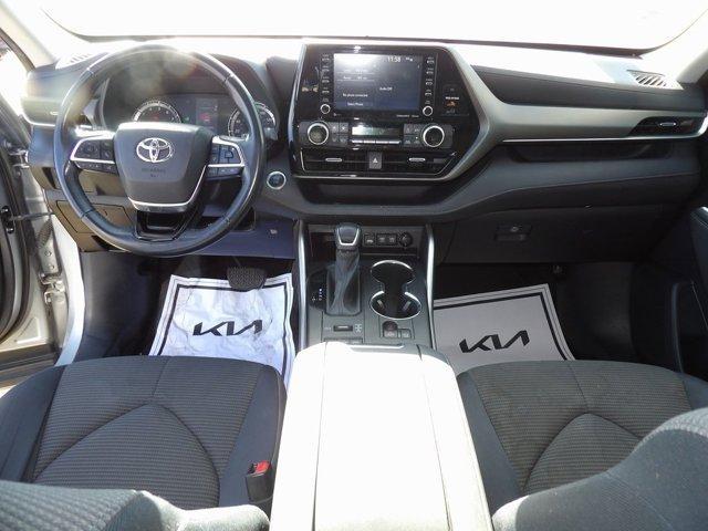 used 2021 Toyota Highlander car, priced at $26,000