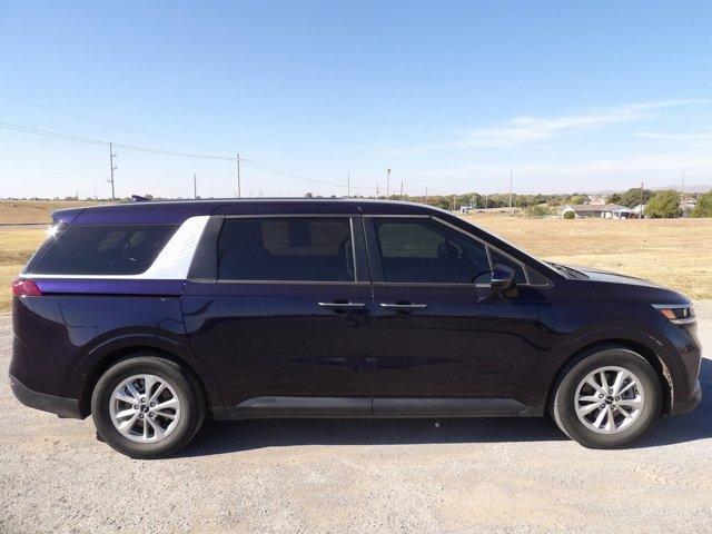 used 2024 Kia Carnival car, priced at $30,992
