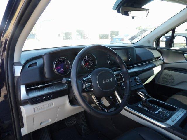 used 2024 Kia Carnival car, priced at $30,992