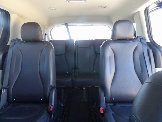 used 2024 Kia Carnival car, priced at $30,992