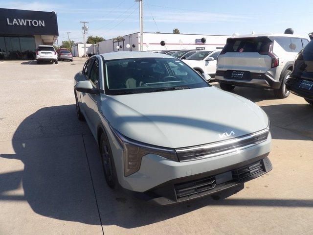 new 2025 Kia K4 car, priced at $25,076
