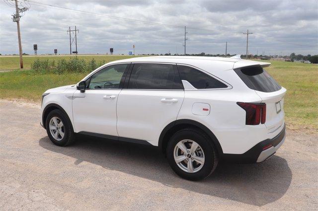 new 2025 Kia Sorento car, priced at $33,055