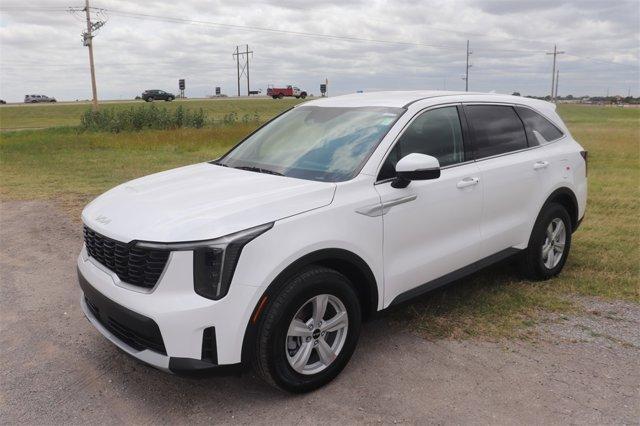 new 2025 Kia Sorento car, priced at $33,055