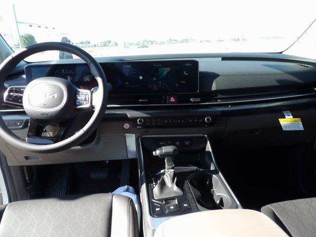 new 2026 Kia Carnival Hybrid car, priced at $44,385