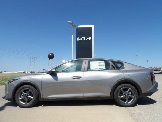 new 2025 Kia K4 car, priced at $22,979