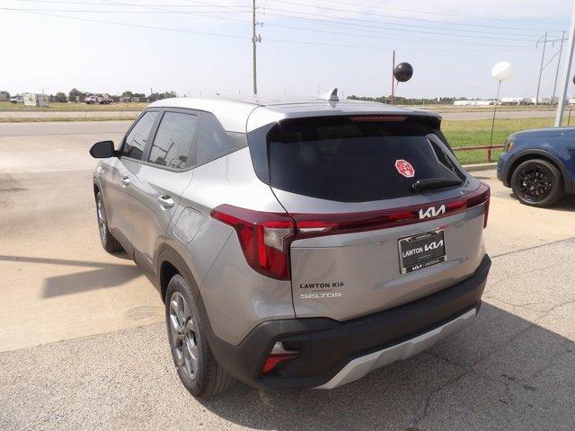 new 2026 Kia Seltos car, priced at $24,034