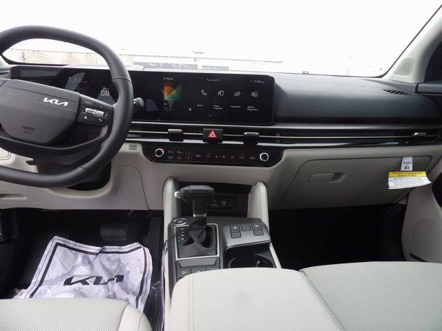 new 2026 Kia Sportage car, priced at $29,638