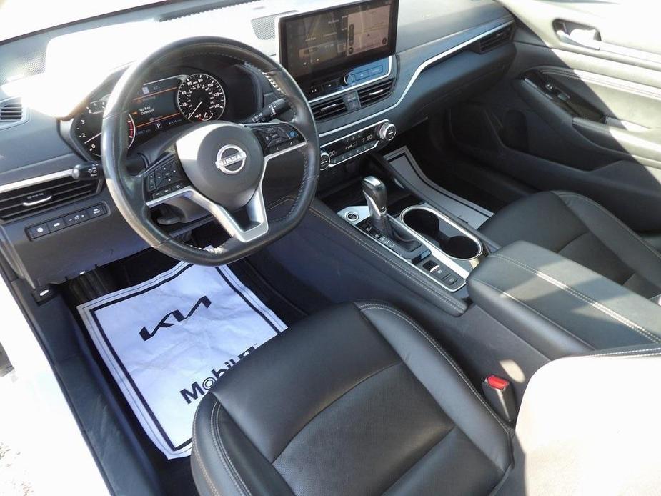 used 2023 Nissan Altima car, priced at $21,322