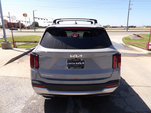 new 2025 Kia Sorento car, priced at $37,930