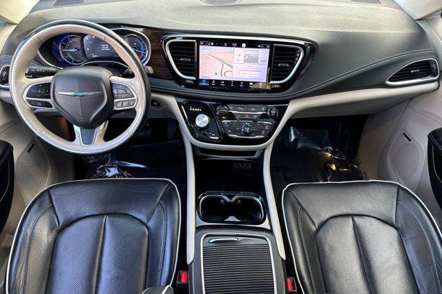 used 2021 Chrysler Pacifica Hybrid car, priced at $24,999